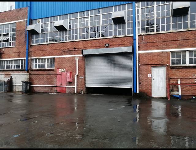 675M² WAREHOUSE TO LET IN NEW GERMANY